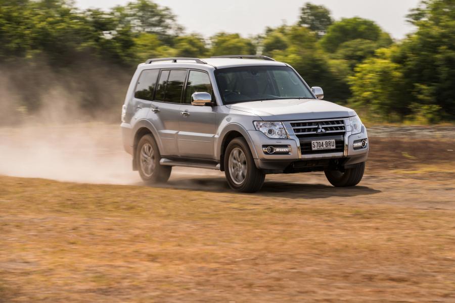  Mitsubishi Pajero 5-Door 2014 года  (AU) (фото 31 из 40)